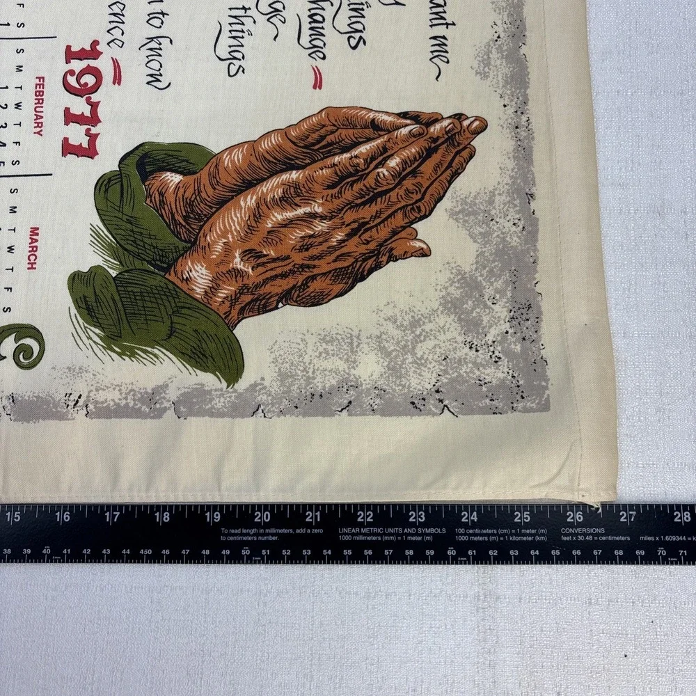1977 Vtg Hanging Calendar Tea Towel Praying Hands Serenity Prayer God Grant‎ Me